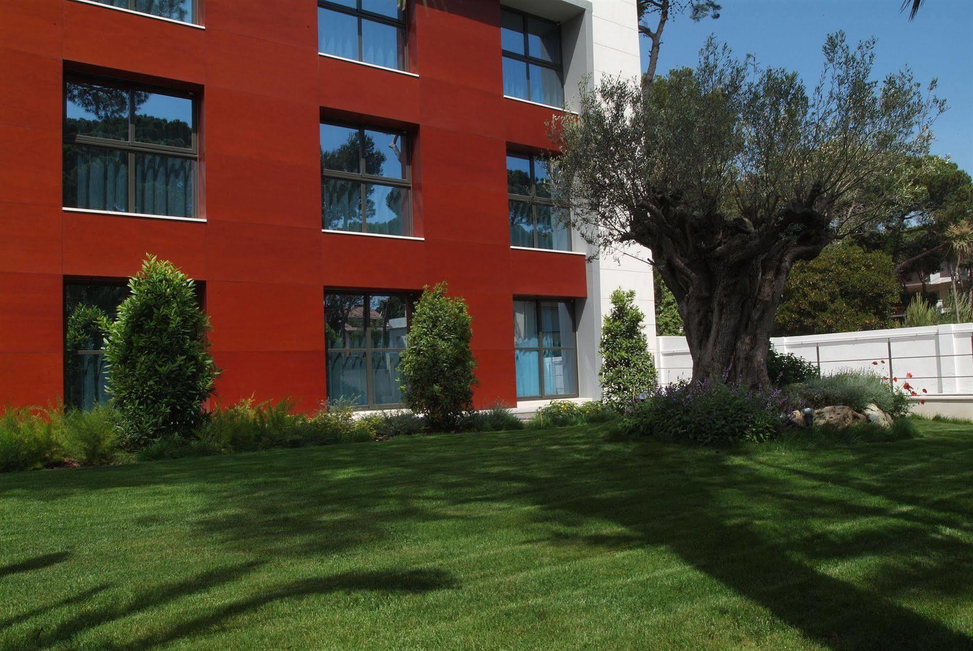 Apartamentos Royal Marina Gardens Castelldefels Luaran gambar