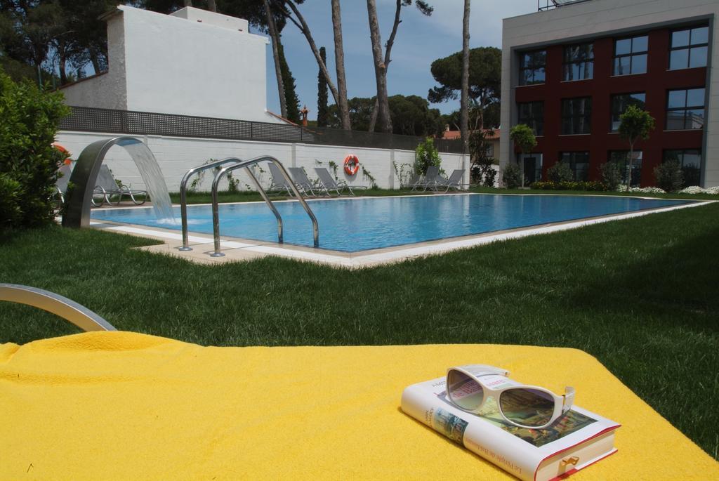 Apartamentos Royal Marina Gardens Castelldefels Luaran gambar